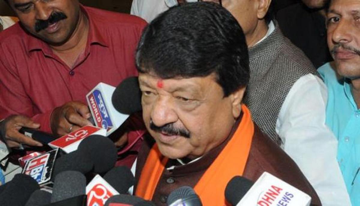 Senior BJP leader calls MP Shatrugan Sinha a dog
